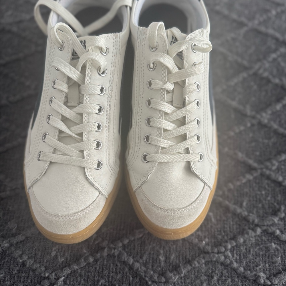 Women's White Sneakers